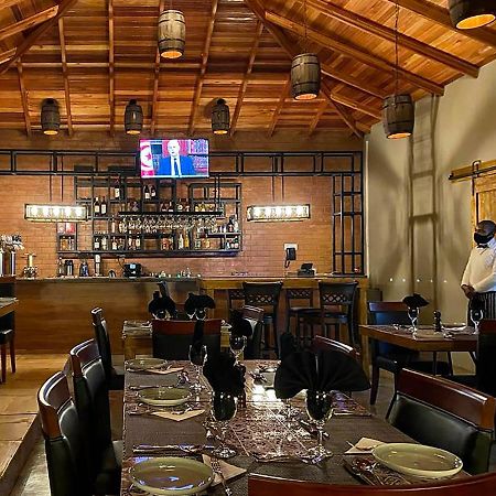 Bamboo Boutique Hotel Лилонгве Екстериор снимка
