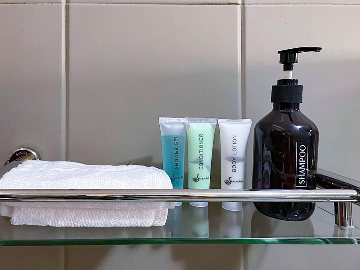 Bamboo Boutique Hotel Лилонгве Екстериор снимка