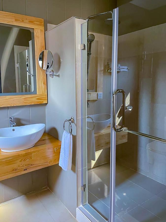 Bamboo Boutique Hotel Лилонгве Екстериор снимка